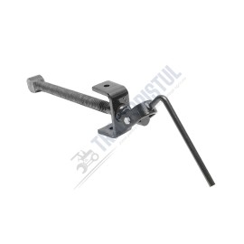 Ax cu manivela plug