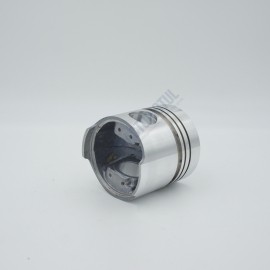 Piston motor pentru tractor U445
