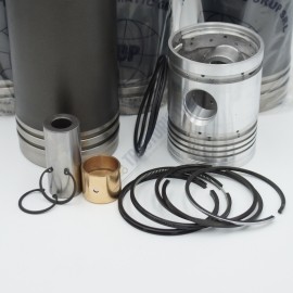 Set motor pentru tractor U650